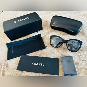 Chanel mirrored sunglasses